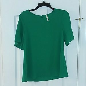 NWOT Kelly Grren Ruffle Blouse